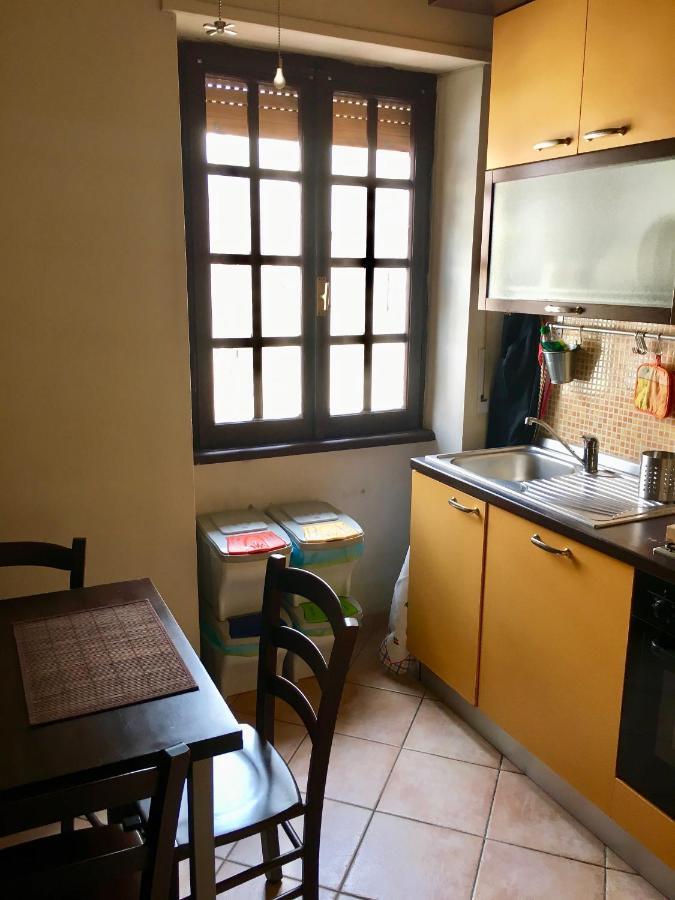 Casa Delfino - Appartamento Centro Storico A Due Passi Dalla Spiaggia & Mare, Porto & Ferrovia Чивитавекия Екстериор снимка